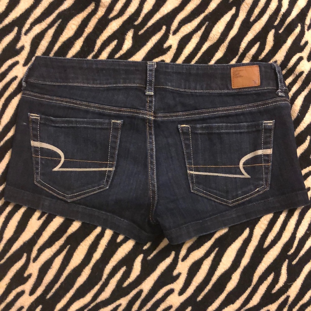 Shorts - Picture 4 of 4